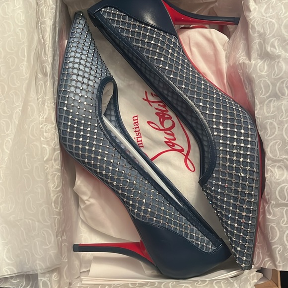 CHRISTIAN LOUBOUTIN
Apostropha Pump, Mesh Chrystal Embellished, NEW - Picture 4 of 16